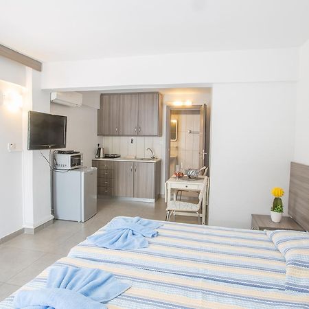 Merab Napa Suites Agia Napa Exterior foto