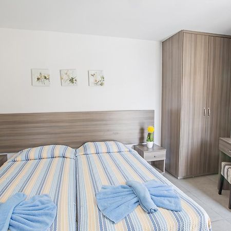 Merab Napa Suites Agia Napa Exterior foto