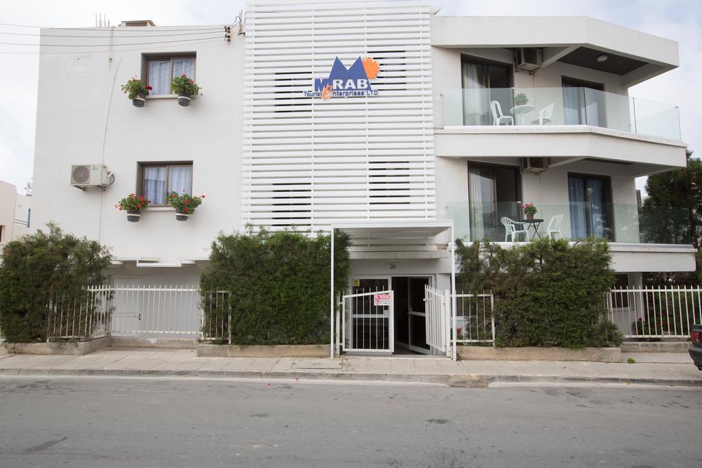 Merab Napa Suites Agia Napa Exterior foto
