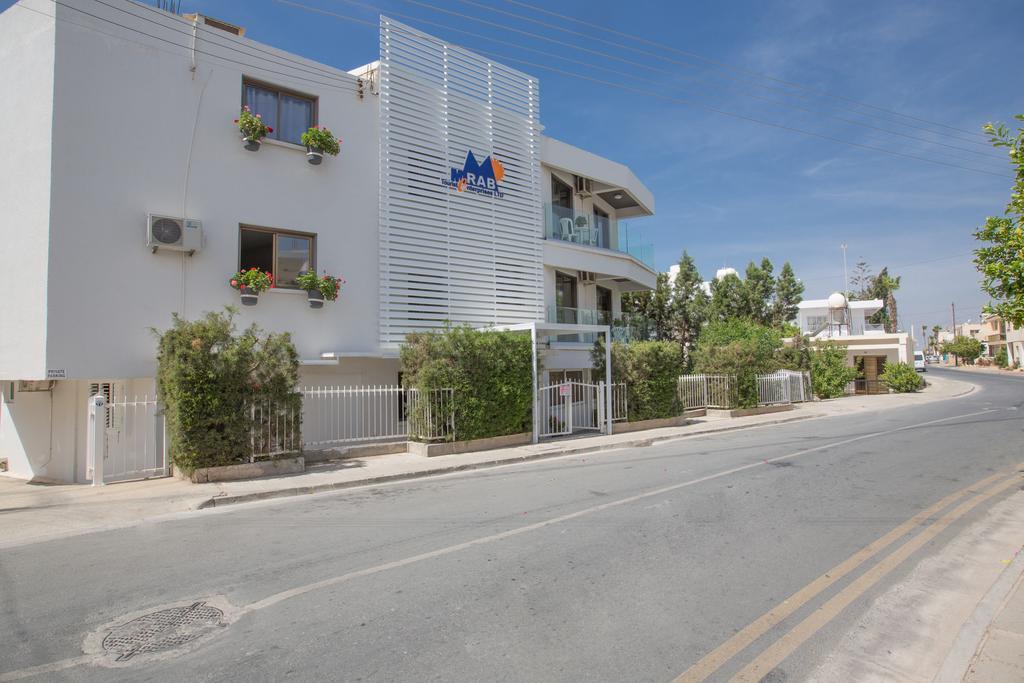 Merab Napa Suites Agia Napa Exterior foto